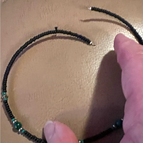 Malachite Beaded Choker with Dragon Fly Charm - Picture 4 of 4